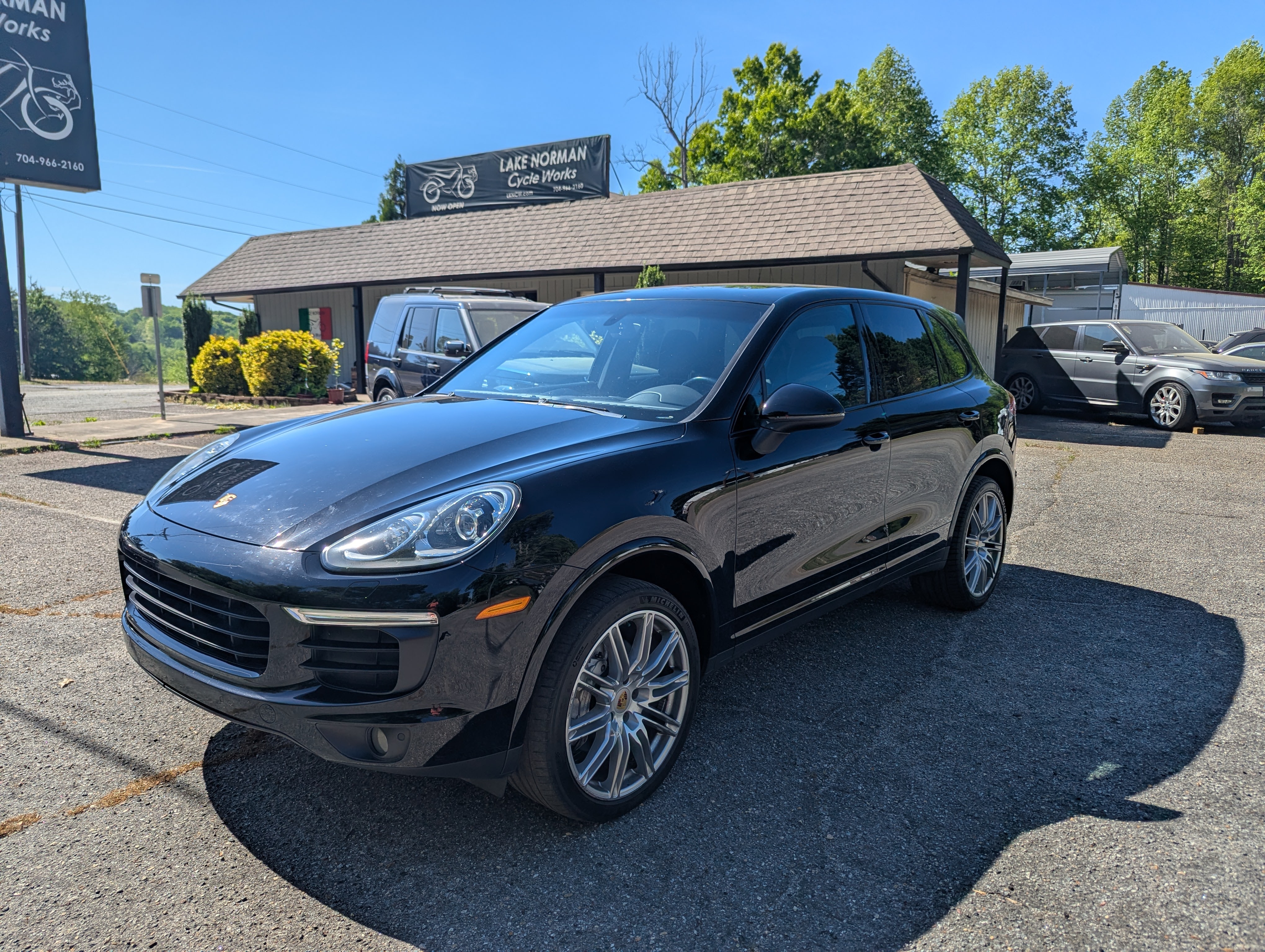 2018 Porsche Cayenne Platinum Edition